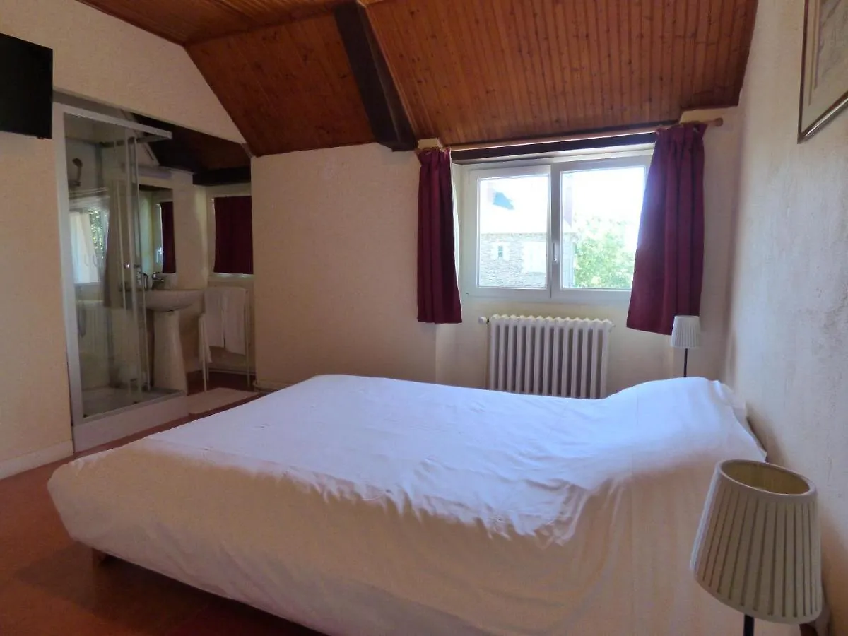 L'Auberge du Petit Bonheur Le Verger 3*,  France